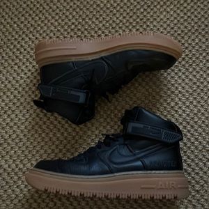 NIKE hi-top gore-tex AF1